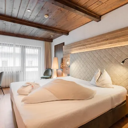 Alpenlove - Adult فندق