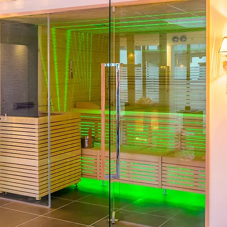 Alpenlove - Adult Hotel Seefeld in Tirol